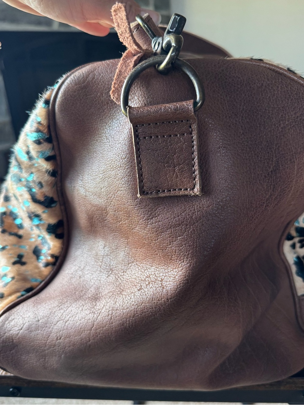 American Darling Leopard Print Travel Duffel with Brown Trim - Picture 6 of 7